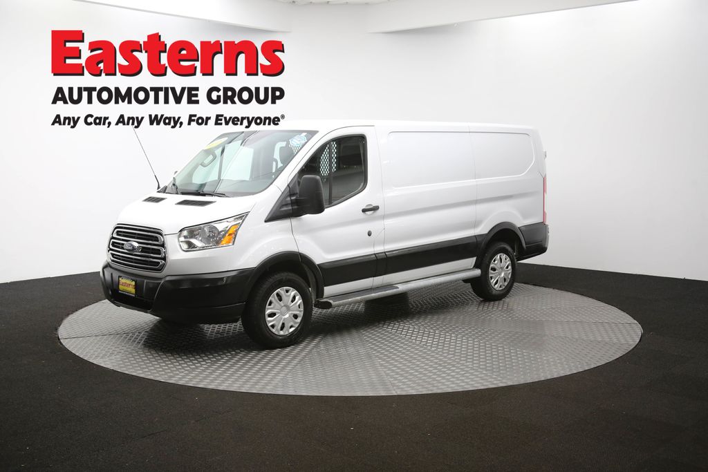 2019 Ford Transit photo 34