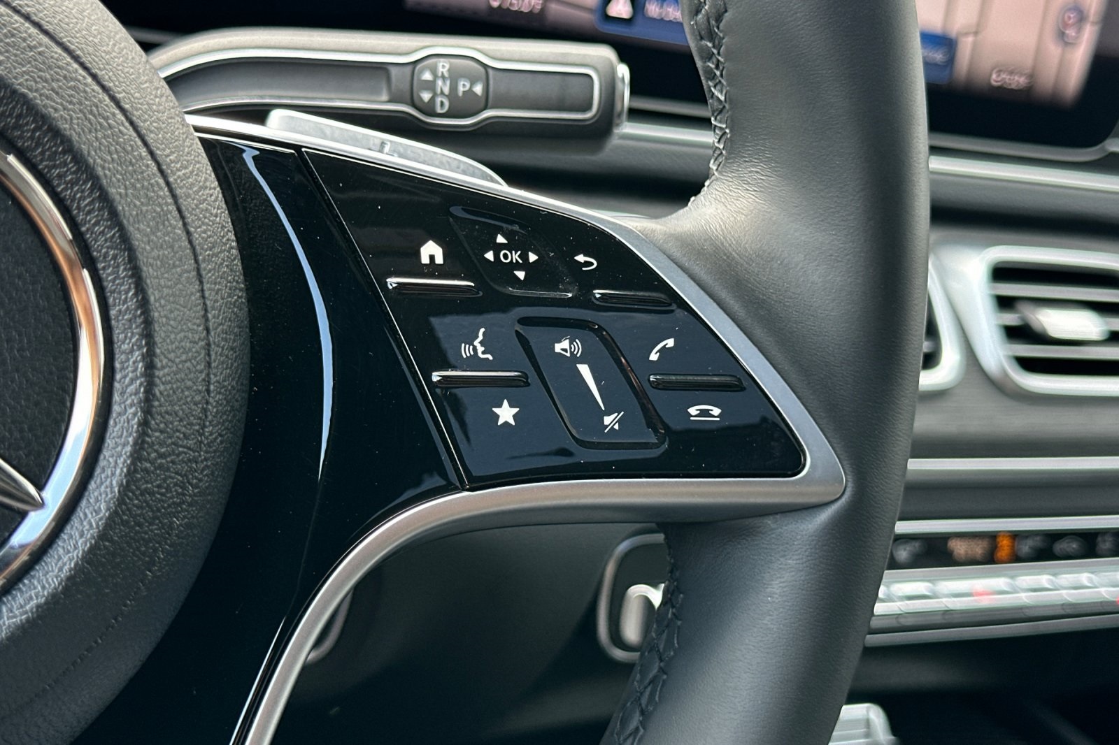 2024 Mercedes Benz GLE 450 4MATIC photo 29