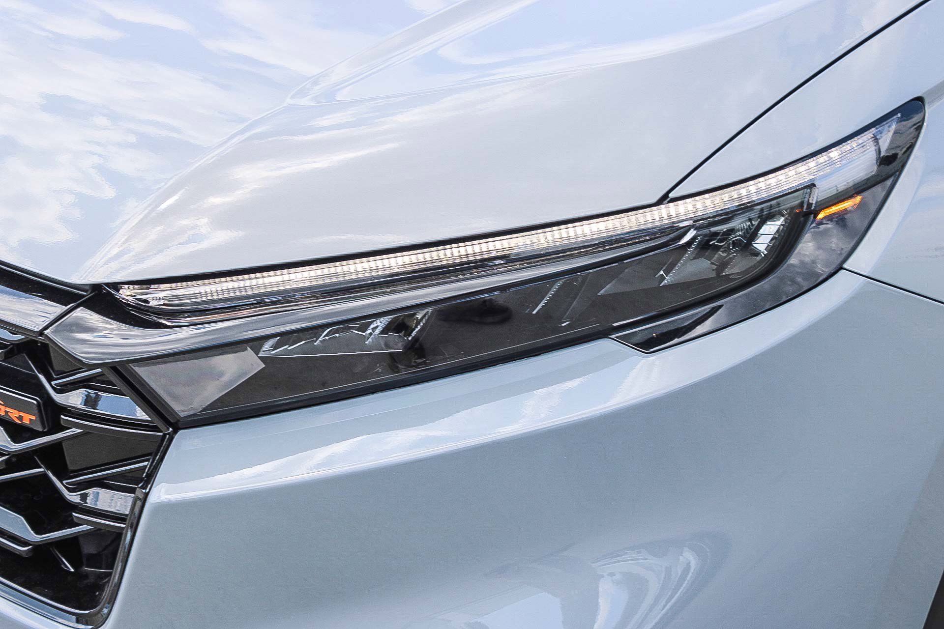 2026 Honda CR-V Hybrid photo 3