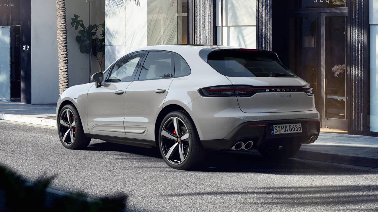 2025 Porsche Macan S photo 3