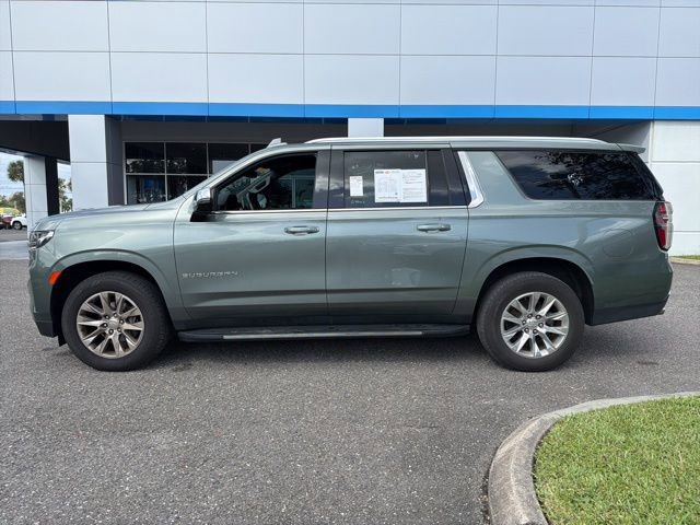 2023 Chevrolet Suburban Premier photo 3