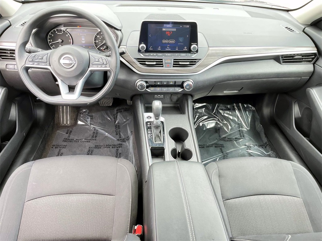 2025 Nissan Altima 2.5 SV photo 25