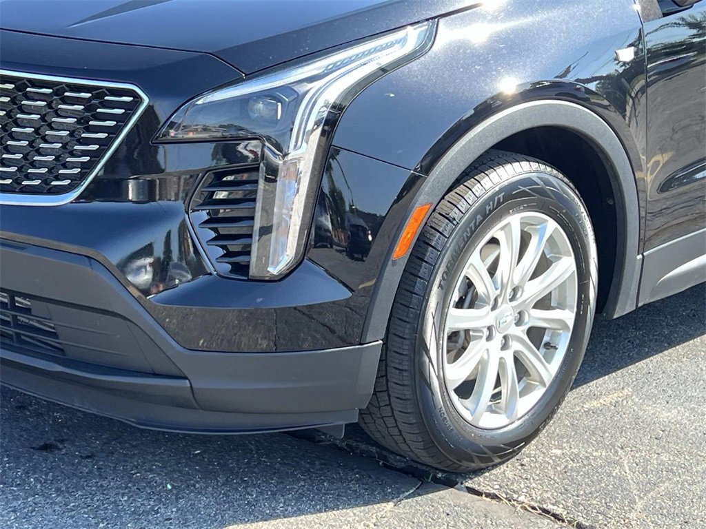 2023 Cadillac XT4 Luxury photo 8