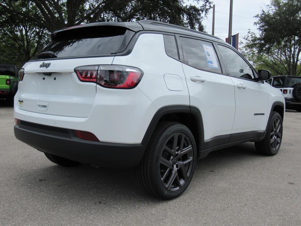 2025 Jeep Compass Limited photo 5