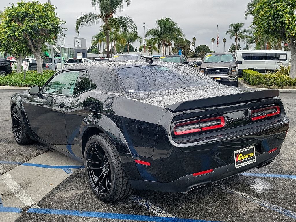 2022 Dodge Challenger R/T Scat Pack Widebody photo 23