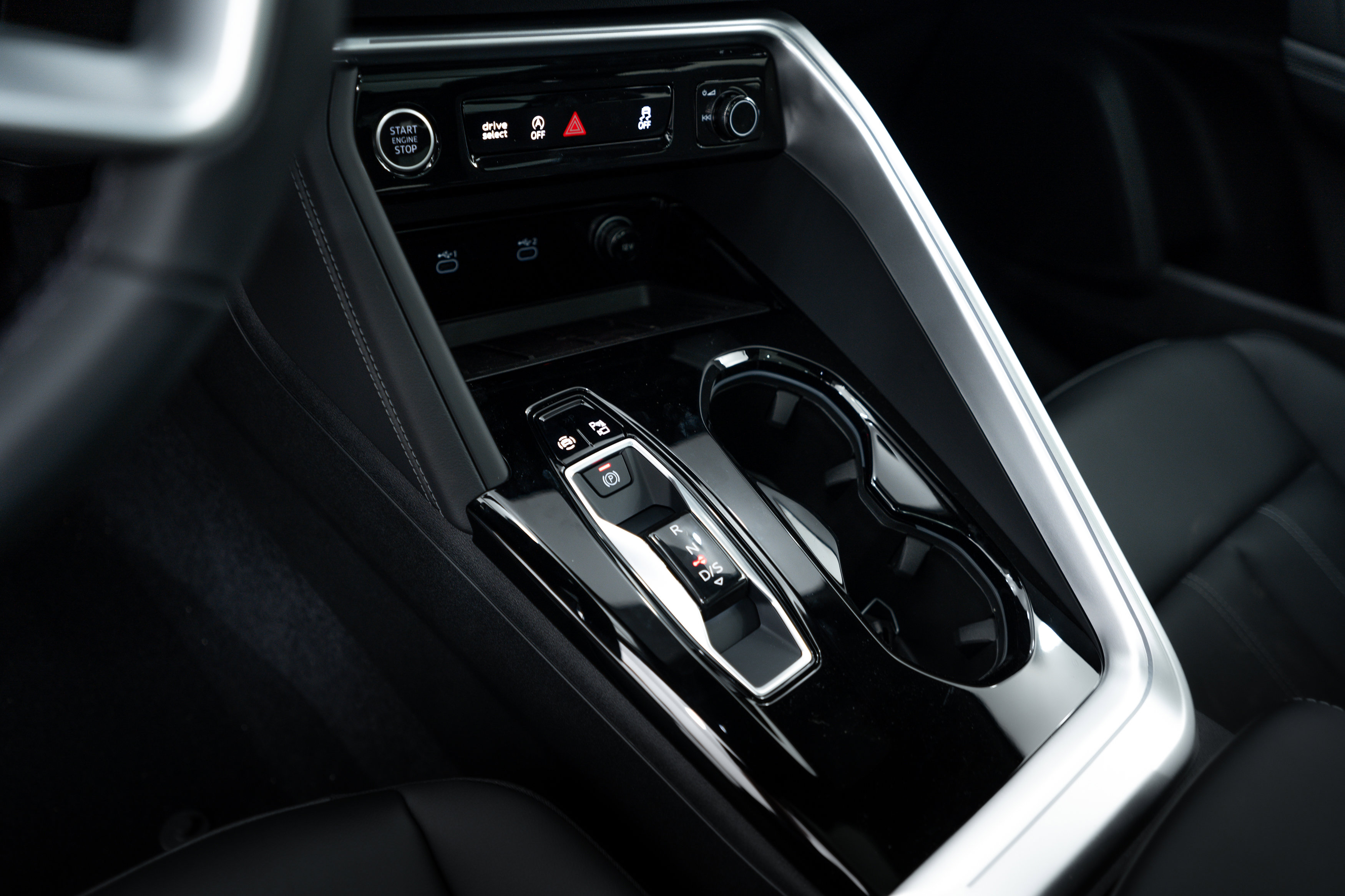 2025 Audi Q5 Premium photo 9