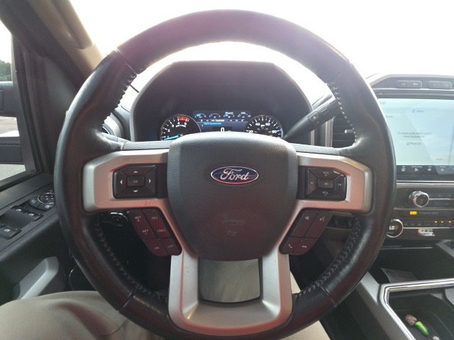 2022 Ford F-250 Lariat photo 12