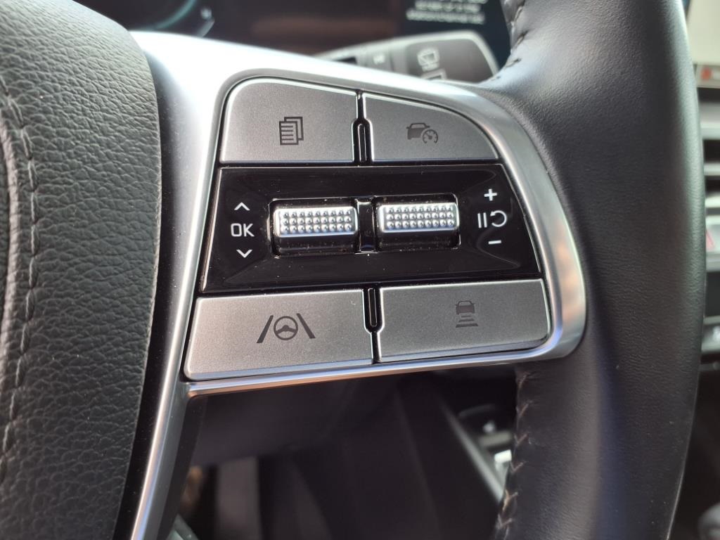 2024 Kia Telluride S photo 8