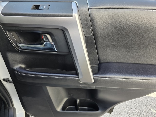 2024 Toyota 4Runner SR5 Premium photo 12