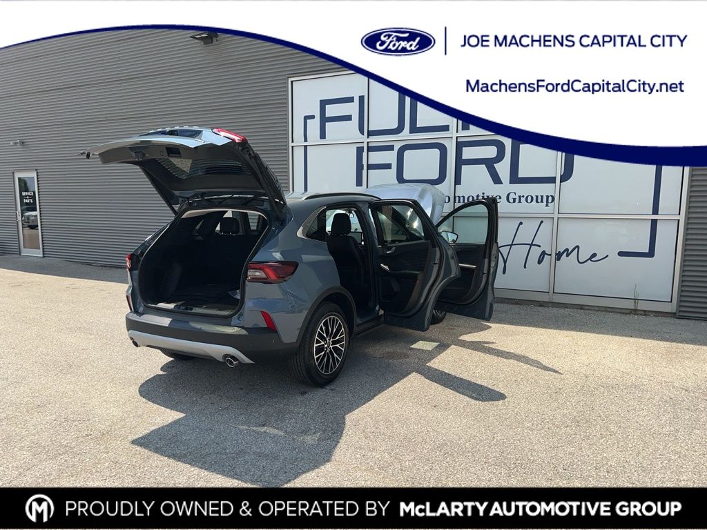 2025 Ford Escape Plug-In Hybrid photo 6