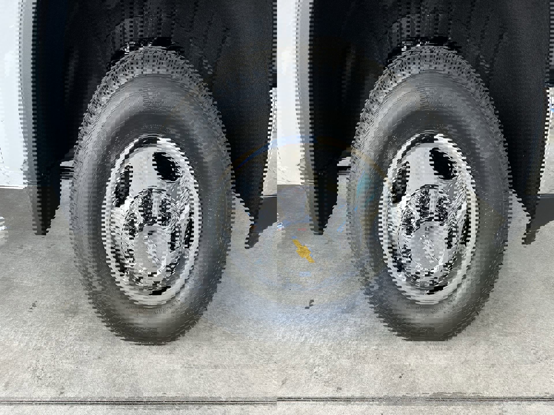 2025 Chevrolet Silverado 3500HD LT photo 22