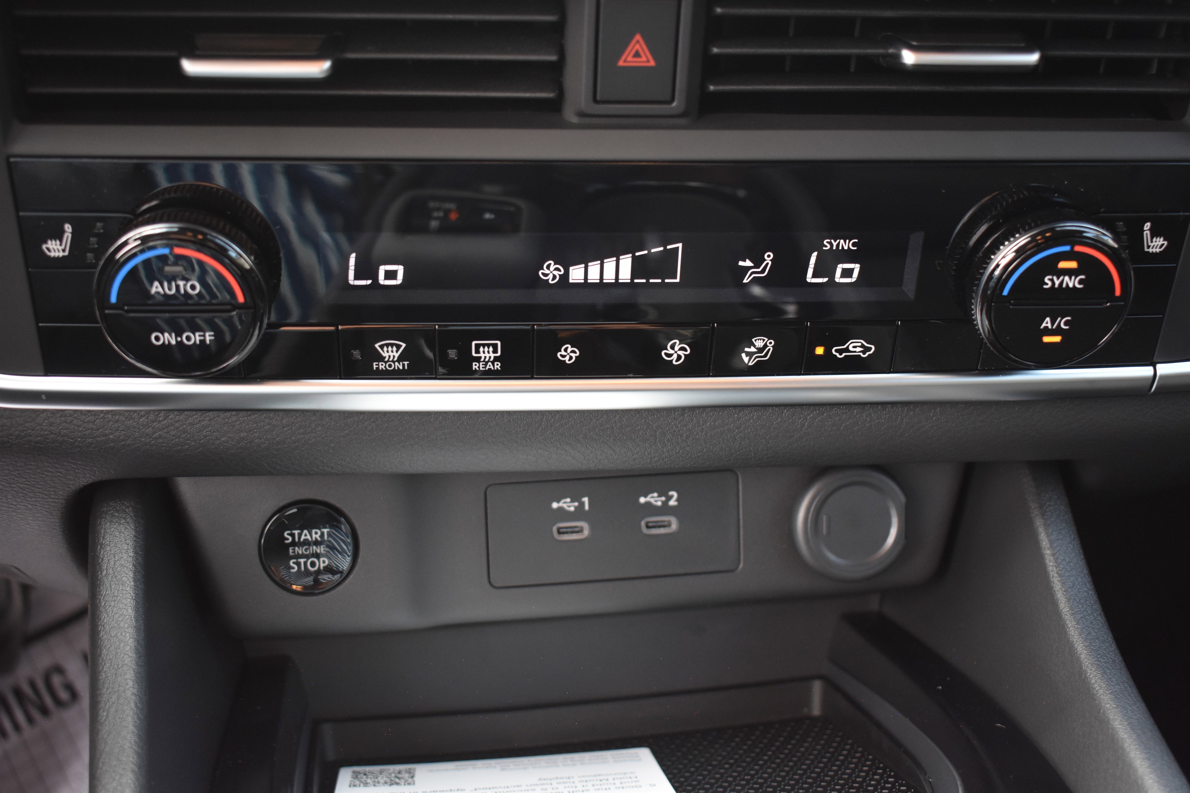 2026 Nissan Rogue SV photo 15