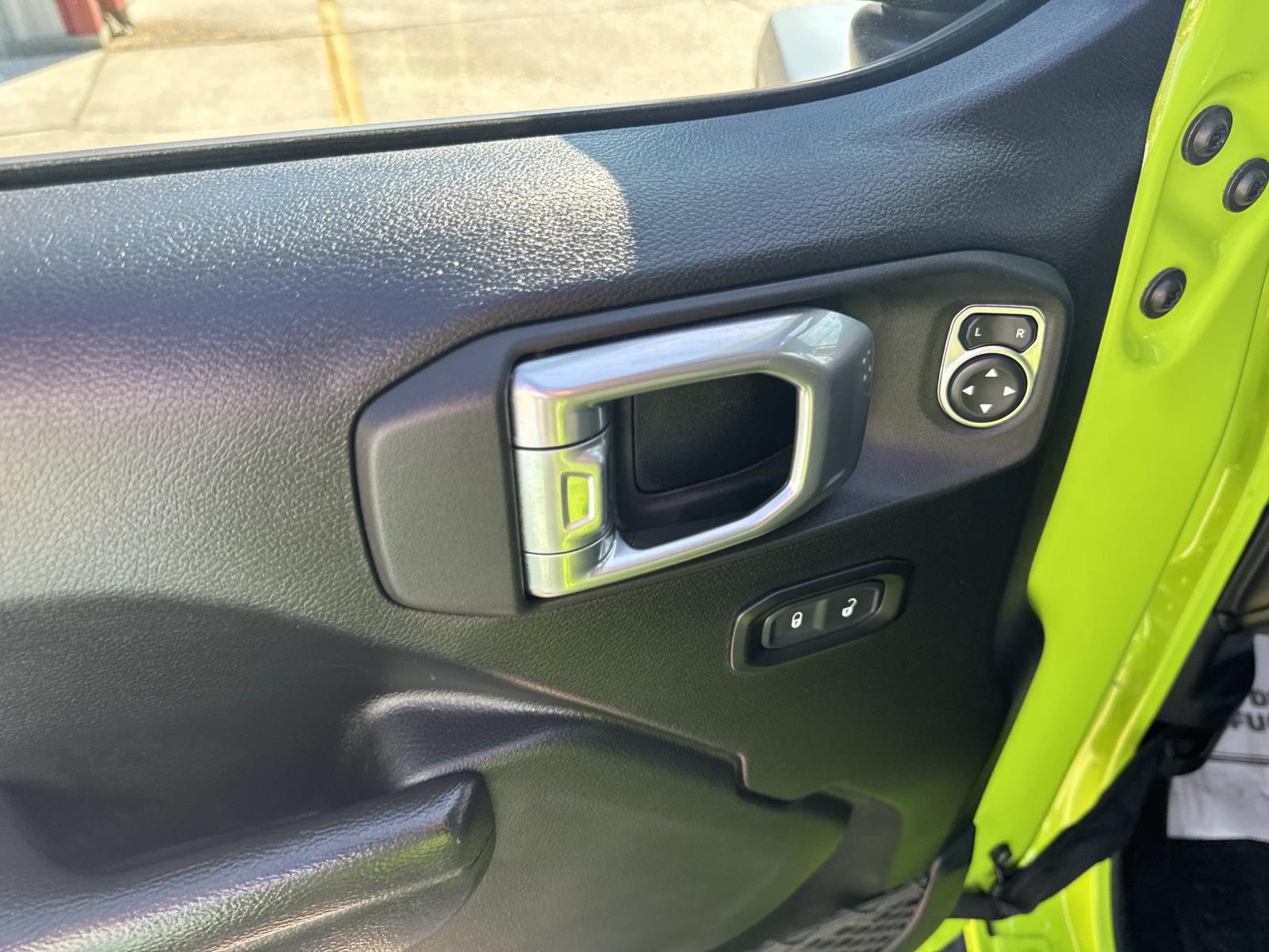 2021 Jeep Wrangler Sport Altitude photo 17