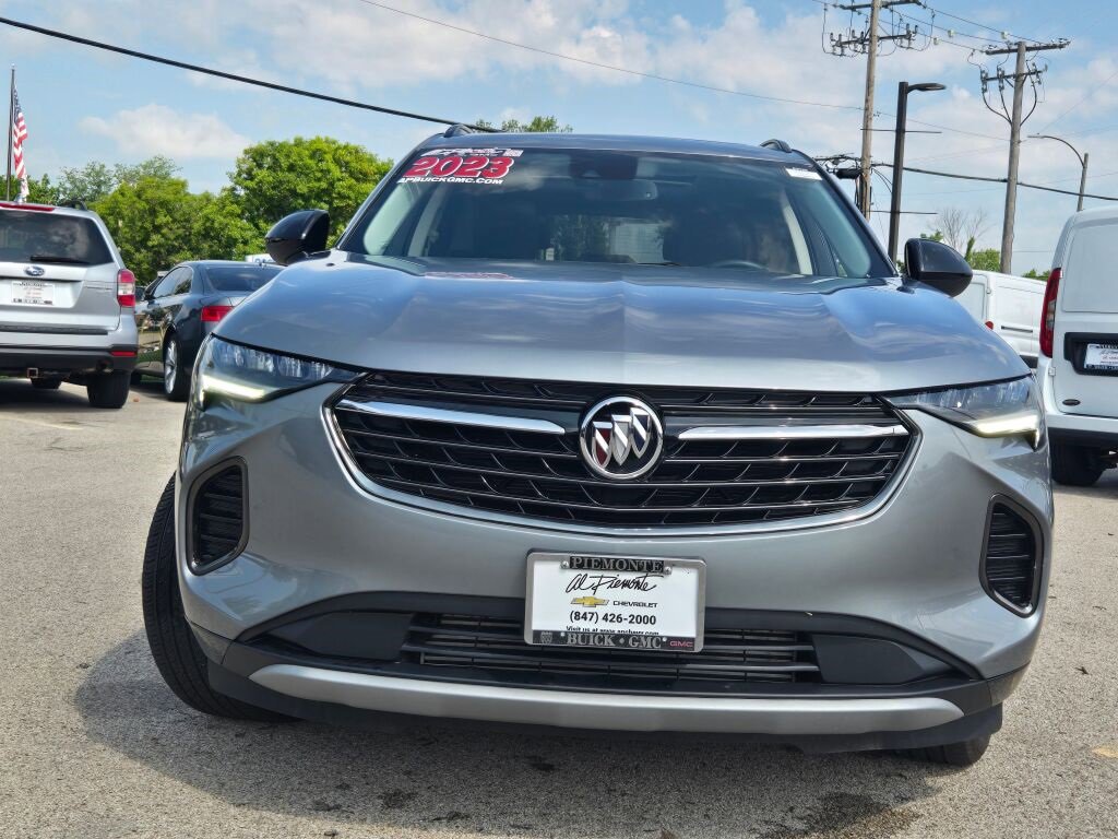 2023 Buick Envision Essence photo 3