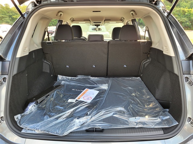 2026 Nissan Rogue S photo 13
