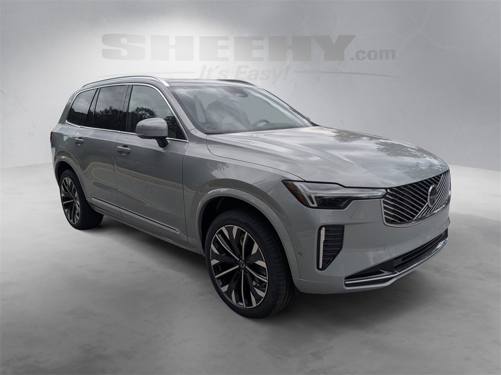 2026 Volvo XC90 AWD Plus photo 2