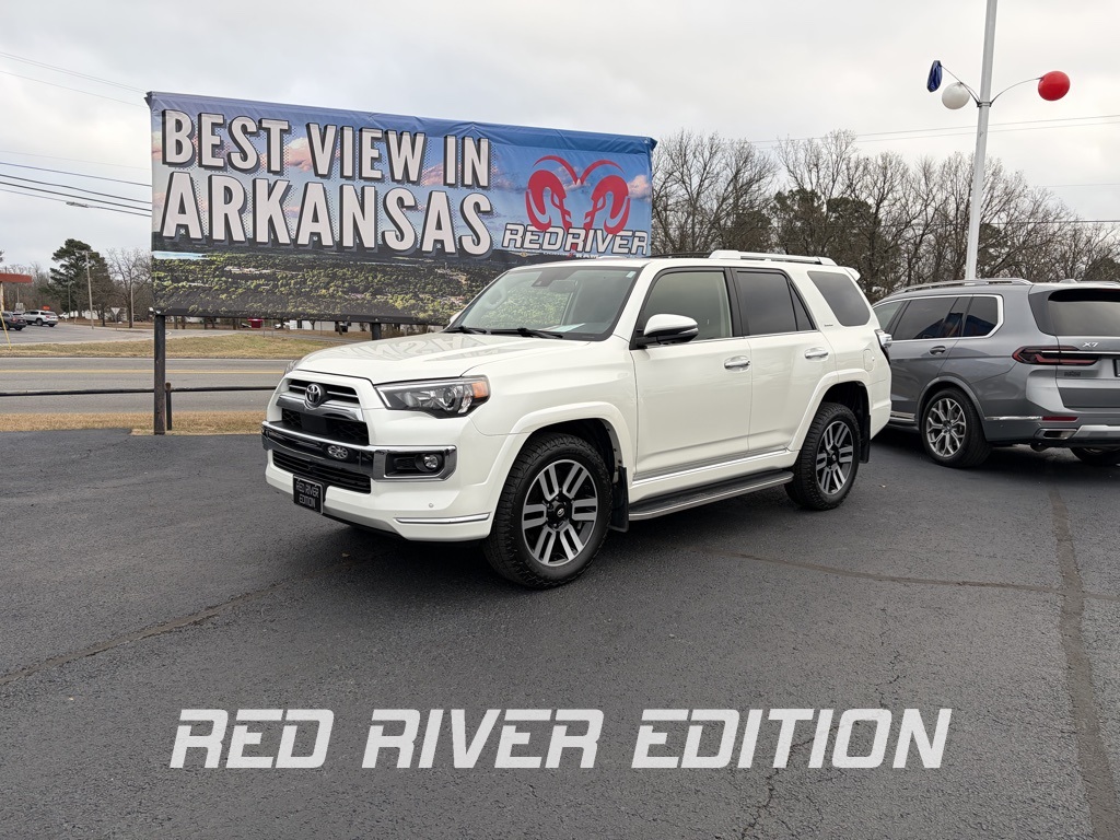 2023 Toyota 4Runner Limited's photo