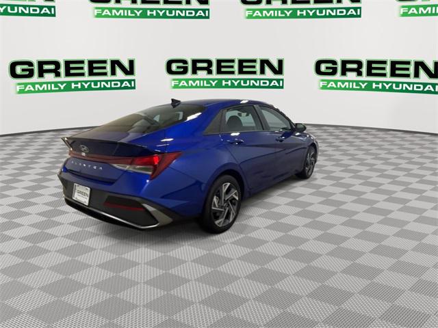 2025 Hyundai Elantra SEL Sport photo 20