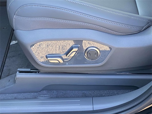 2026 Kia EV9 Light Long Range photo 11