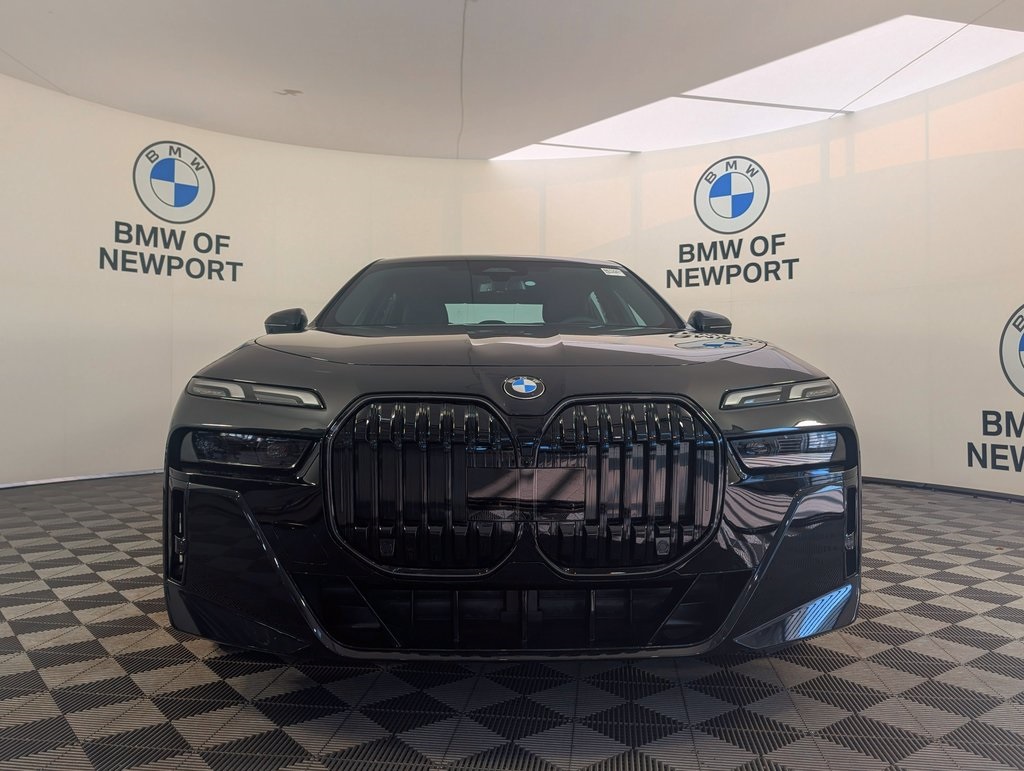 2026 Bmw 740i xDrive Sedan photo 4