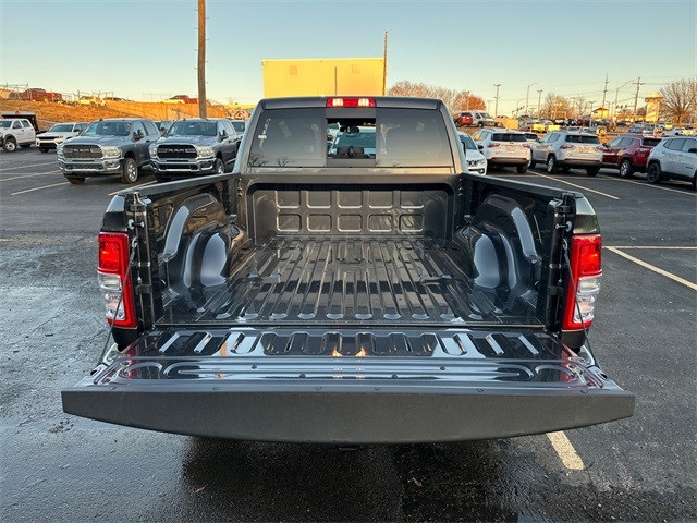 2024 Ram 2500 Tradesman photo 9