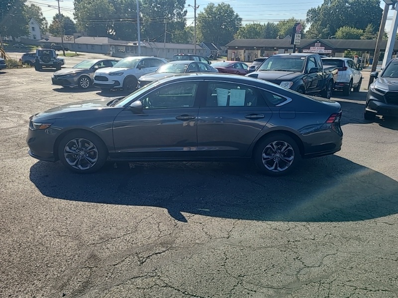 2023 Honda Accord EX photo 3