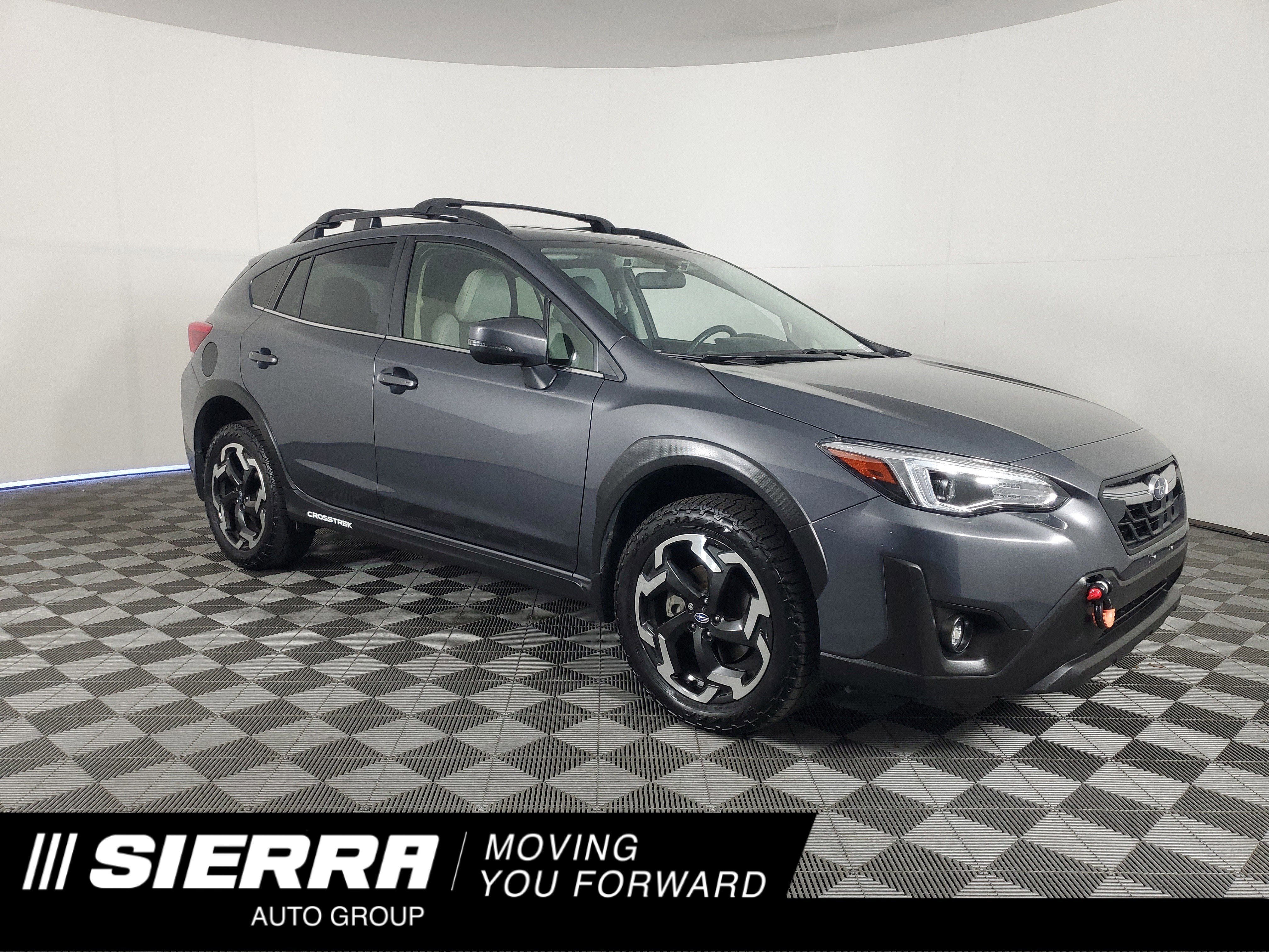 Used 2023 Magnetite Gray Metallic Subaru Limited image 1