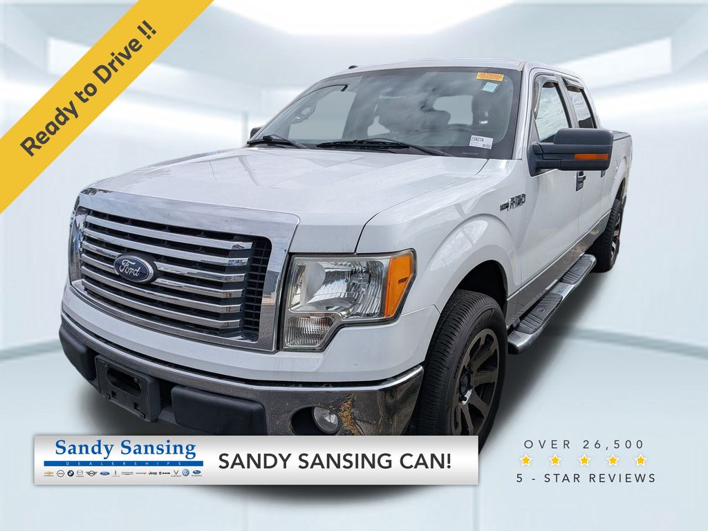 2010 Ford F-150 XL's photo