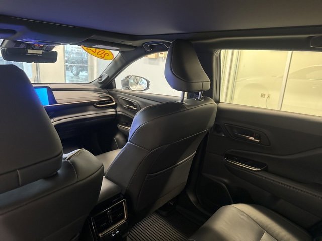 2025 Toyota Crown Signia XLE photo 27