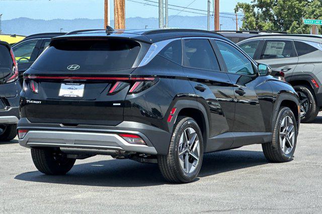 2025 Hyundai Tucson SEL Convenience photo 3