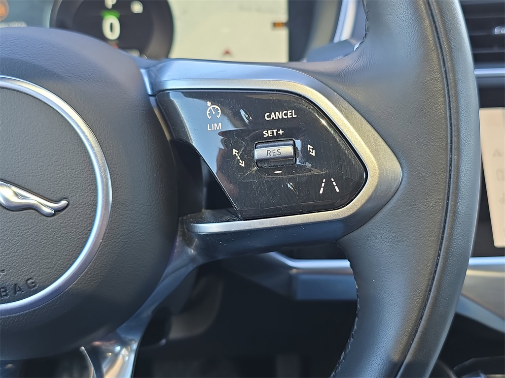 2022 Jaguar I-PACE HSE photo 16