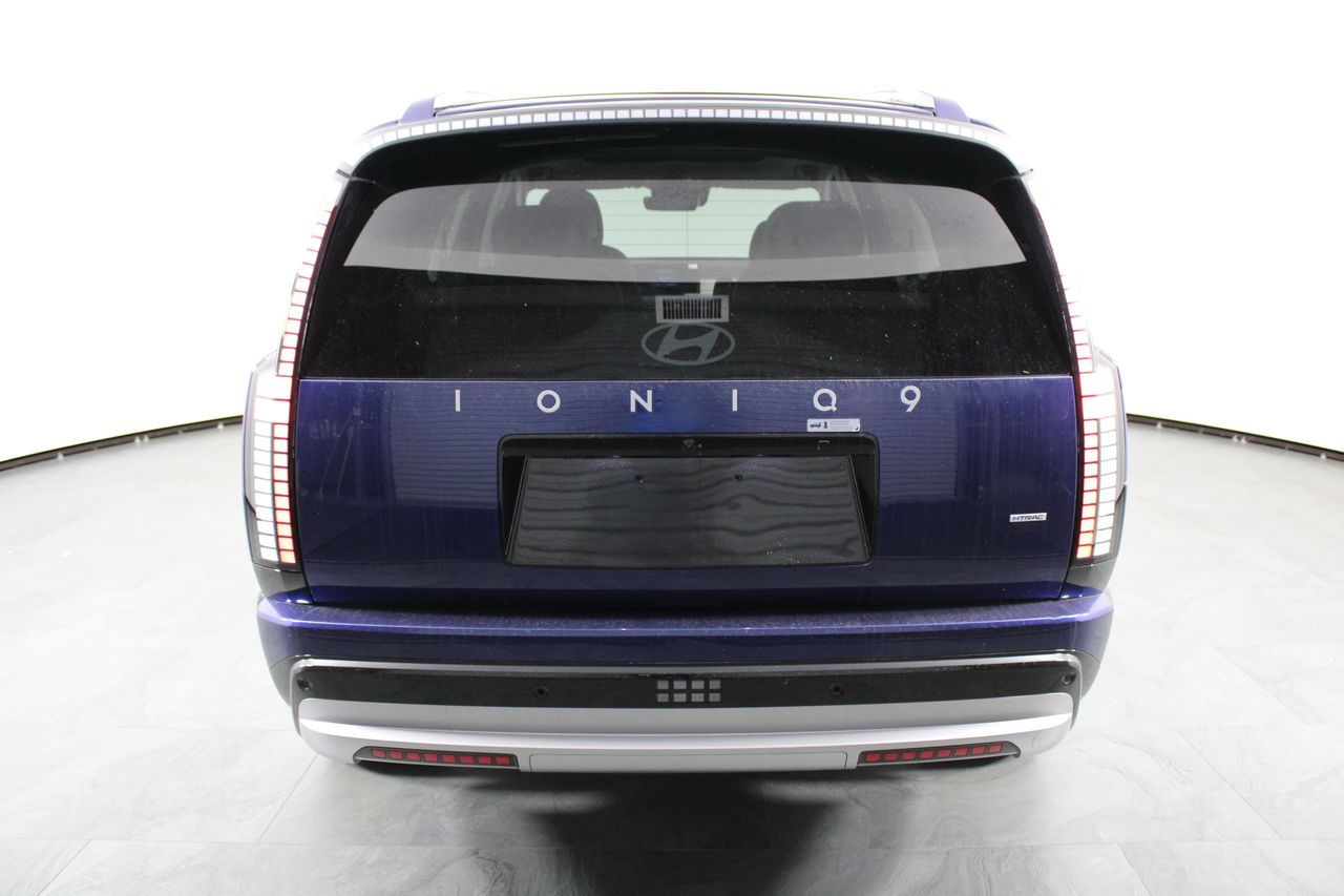 2026 Hyundai IONIQ 9 Performance Limited's photo