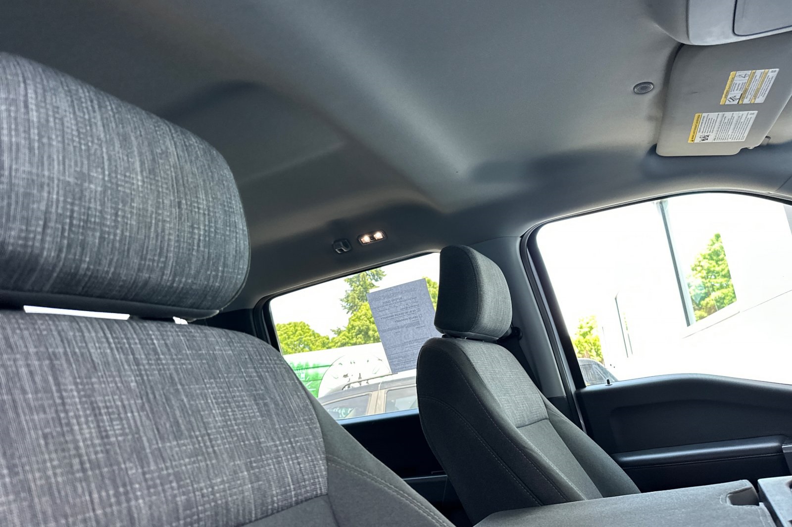 2023 Ford F-150 XLT photo 16