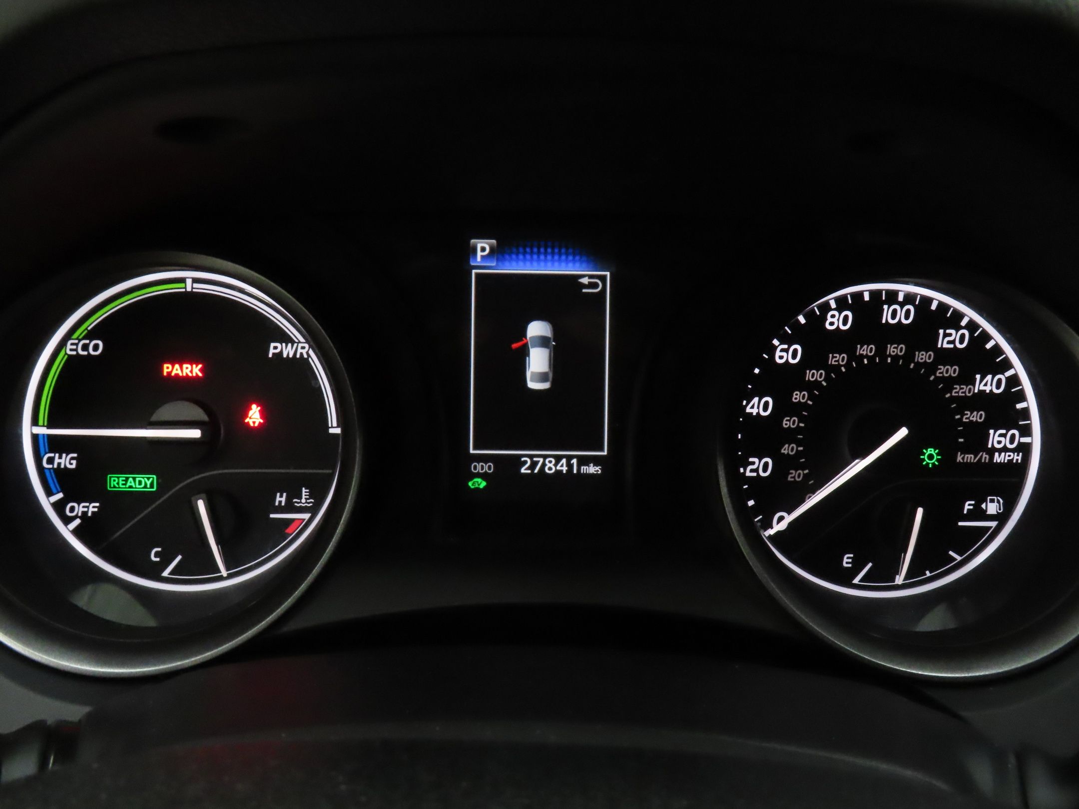 2022 Toyota Camry Hybrid SE photo 10
