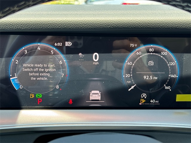 2025 Volkswagen Tiguan SE photo 33