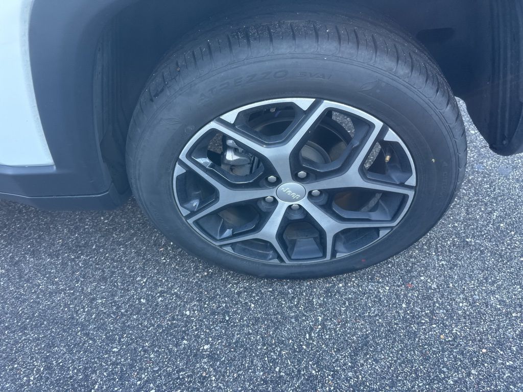 2024 Jeep Compass Limited photo 4