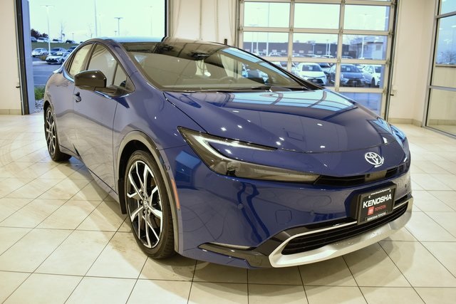 2026 Toyota Prius XSE Premium's photo