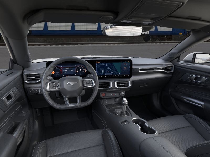 2025 Ford Mustang EcoBoost Premium photo 9