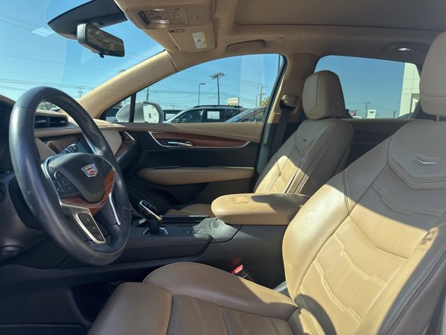 2017 Cadillac XT5 Platinum photo 10