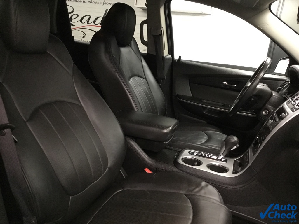 2010 Gmc Acadia photo 34