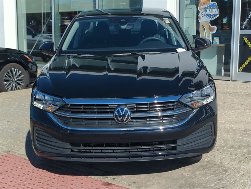 2024 Volkswagen Jetta 1.5T SE photo 2