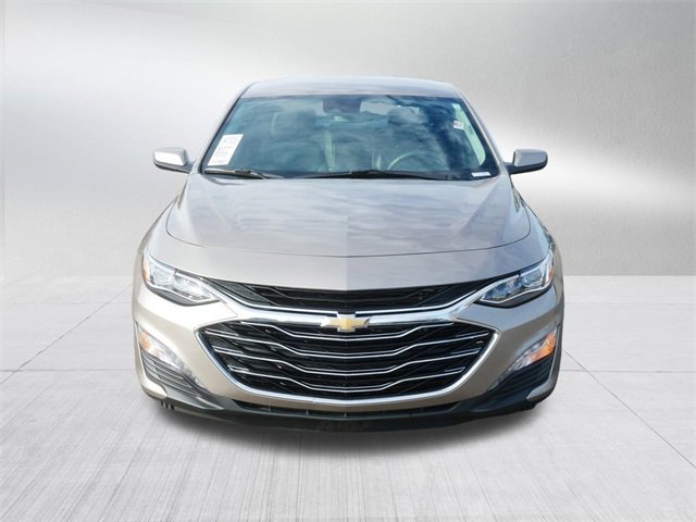 Used 2024 Chevrolet Malibu 2LT with VIN 1G1ZE5ST3RF233709 for sale in Cambridge, Minnesota