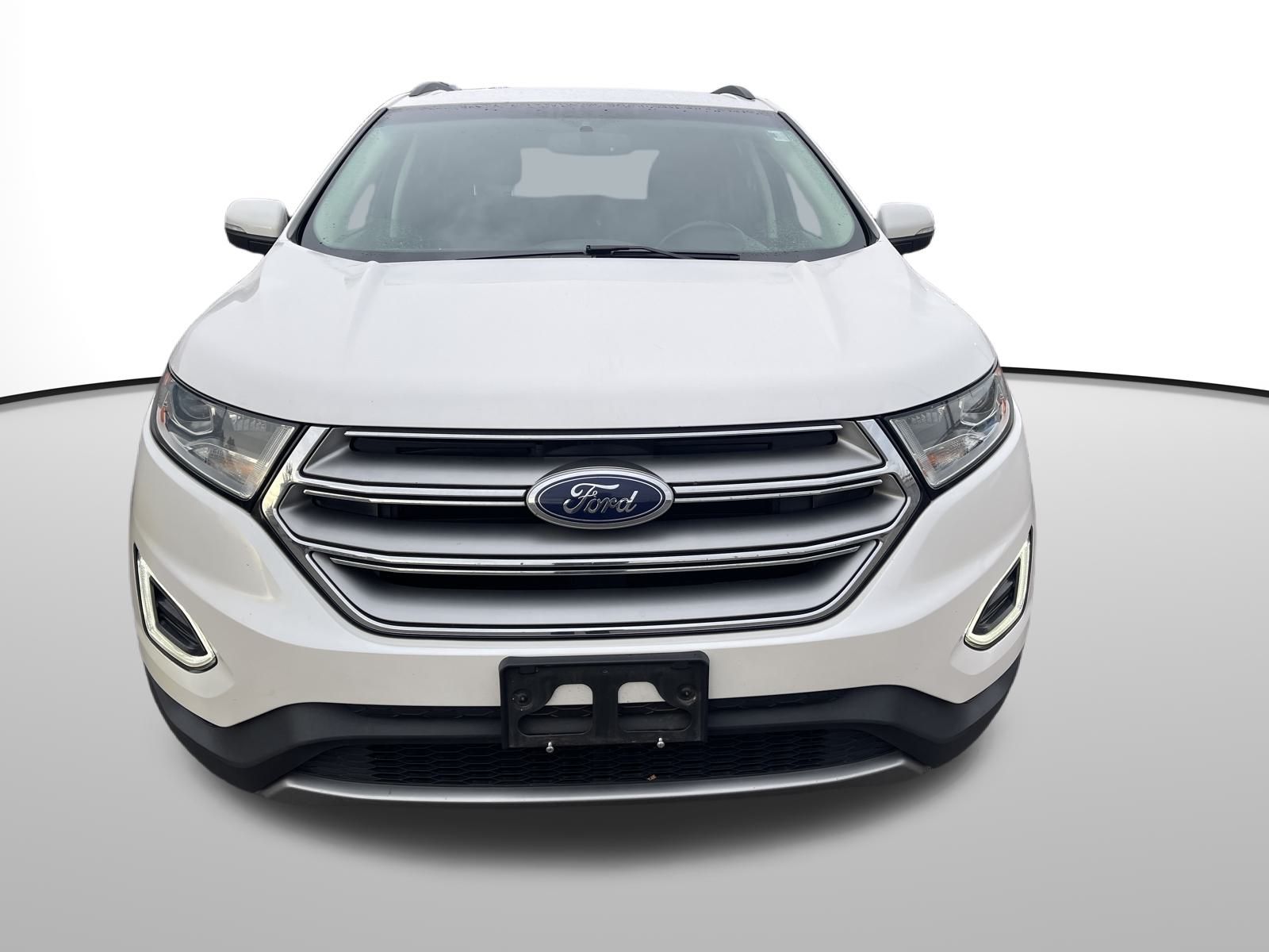 2015 Ford Edge SEL photo 4