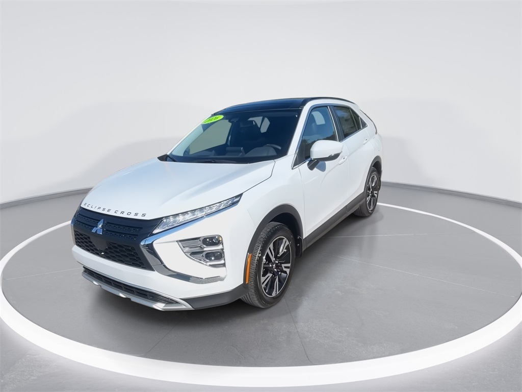 2026 Mitsubishi Eclipse Cross SE photo 3