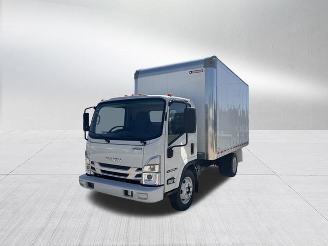 2024 Isuzu NPR HD's photo