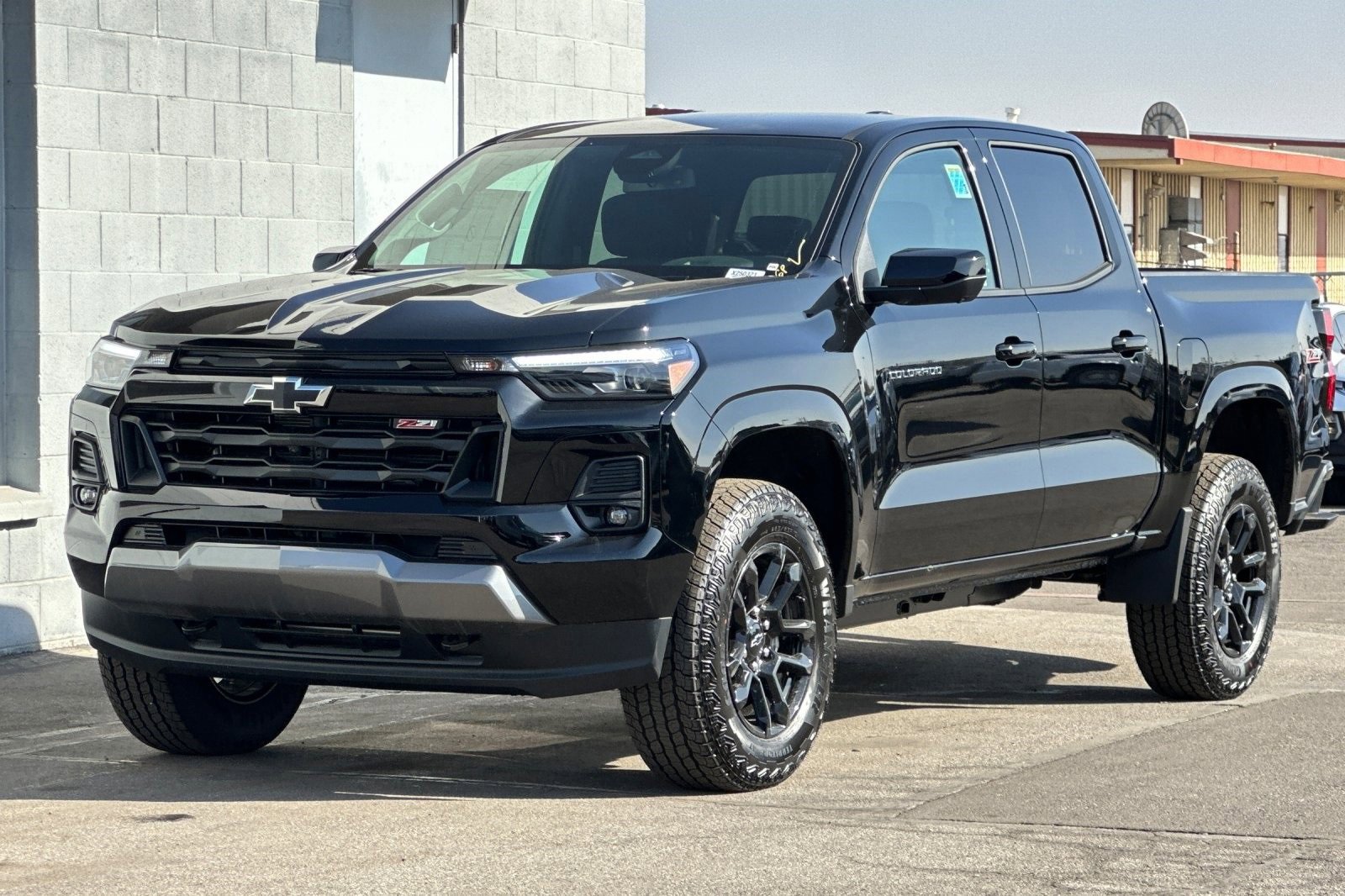 2025 Chevrolet Colorado Z71 photo 7