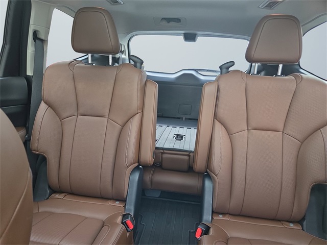 2023 Subaru Ascent Touring photo 11