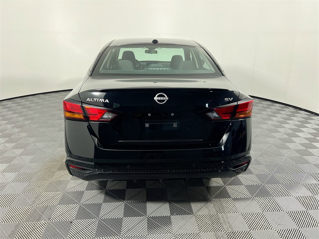 2023 Nissan Altima 2.5 SV photo 4