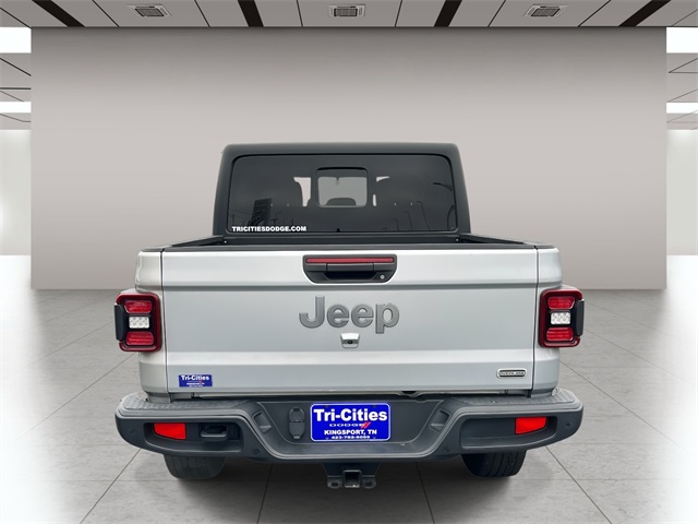 2022 Jeep Gladiator Overland photo 4