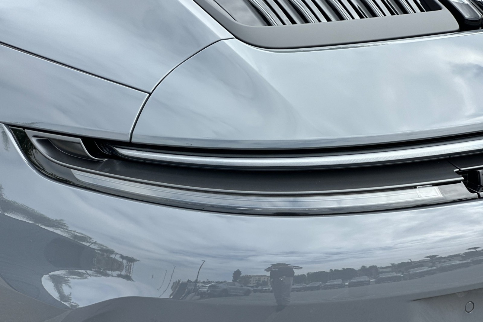 2026 Porsche 911 GTS photo 28